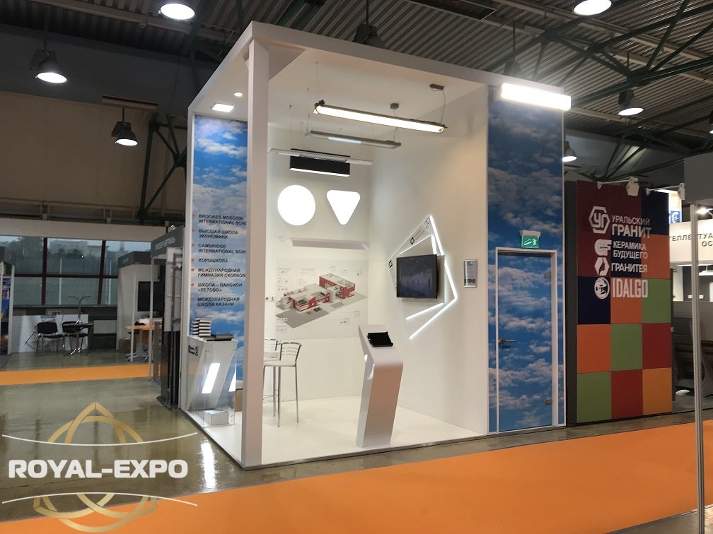 BUILD SCHOOL 2018 3