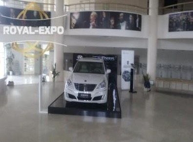 Выставочный подиум Hyundai Equs