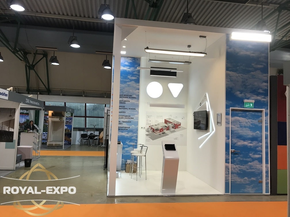 BUILD SCHOOL 2018 2
